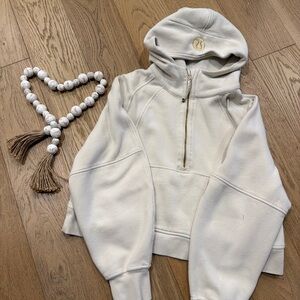 lululemon athletica Cream Half zip Scuba